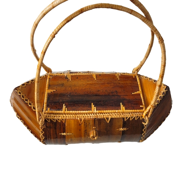 Vintage handmade footed wooden box handbag - Picture 3 of 14